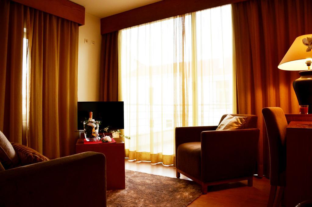Hotel Jose Alberto วีเซว ภายนอก รูปภาพ