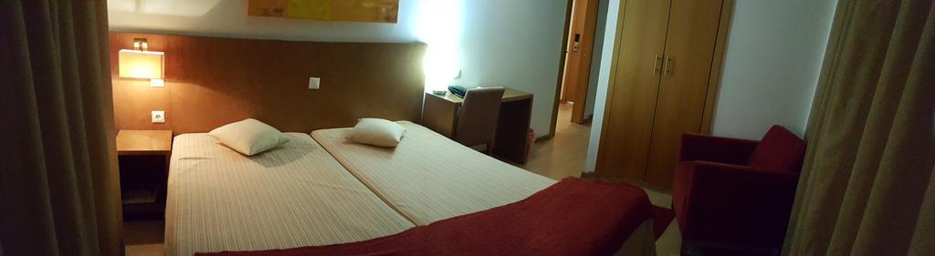Hotel Jose Alberto วีเซว ภายนอก รูปภาพ